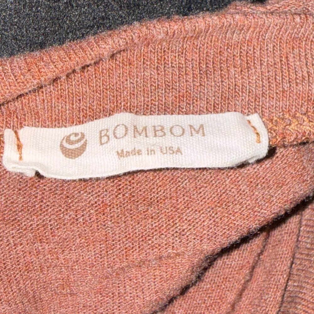BOMBOM Short Sleeve Casual Top - Picture 5 of 6